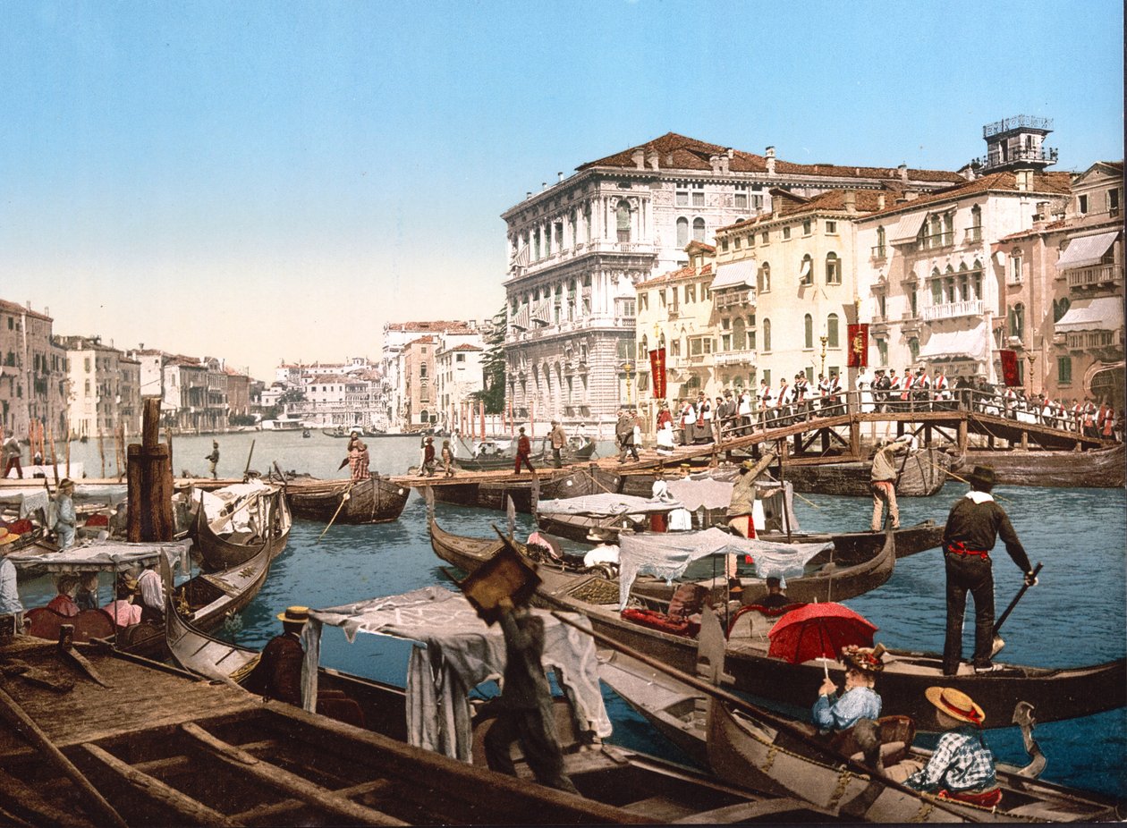 Procession på Canal Grande, Venedig (håndfarvet foto) af English School