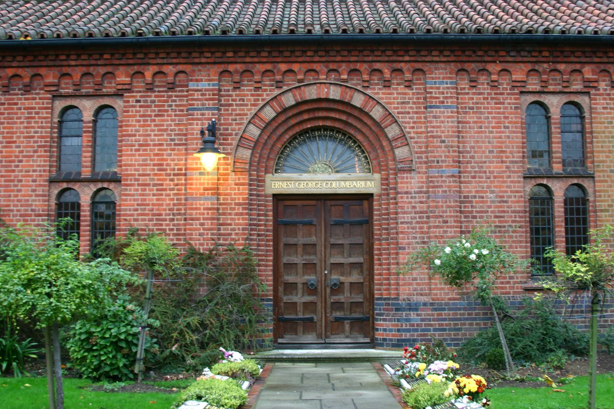 Eksteriør af Columbarium, færdiggjort i 1911 af Ernest George
