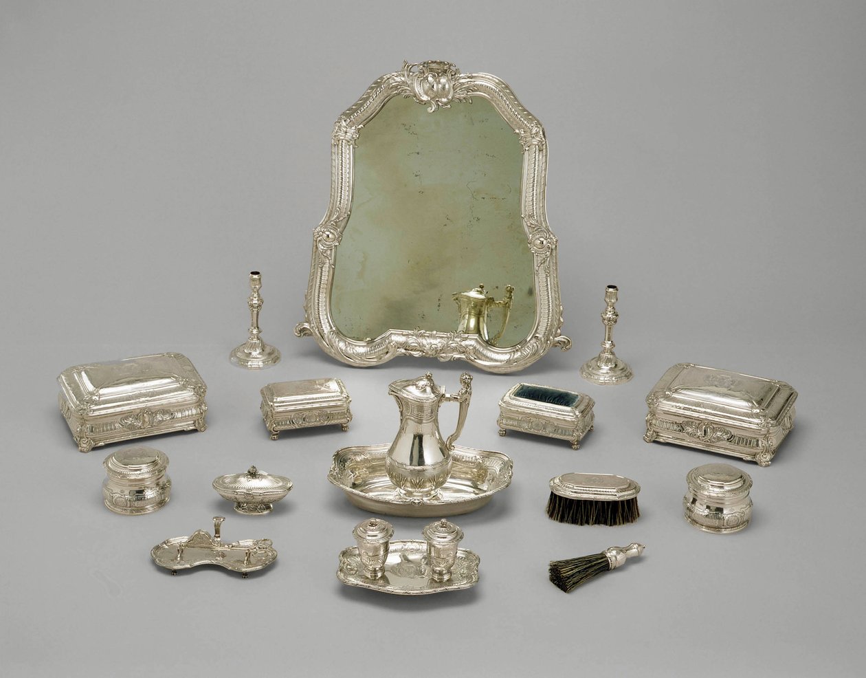 Toiletservice, 1738-39 (sølv) af Etienne Pollet