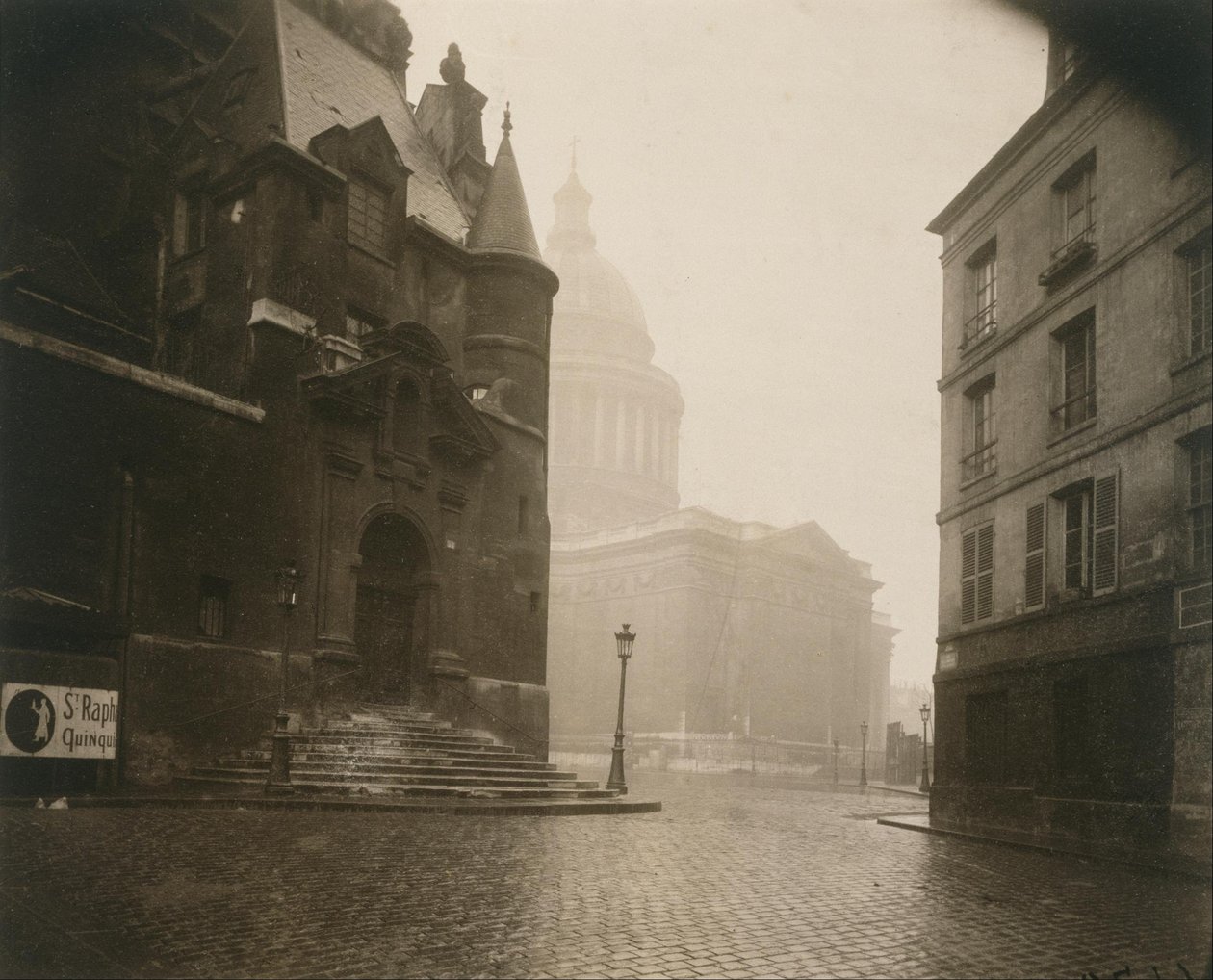 Rue de la Montagne Ste. Genevieve af Eugène Atget