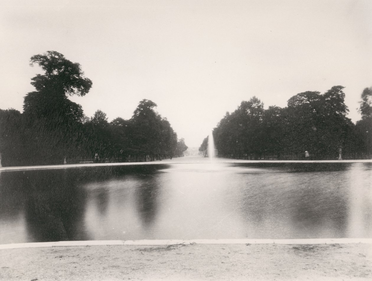 Tuileries have af Eugène Atget