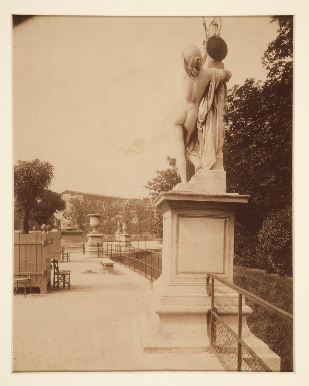 Tuilerierne af Eugène Atget