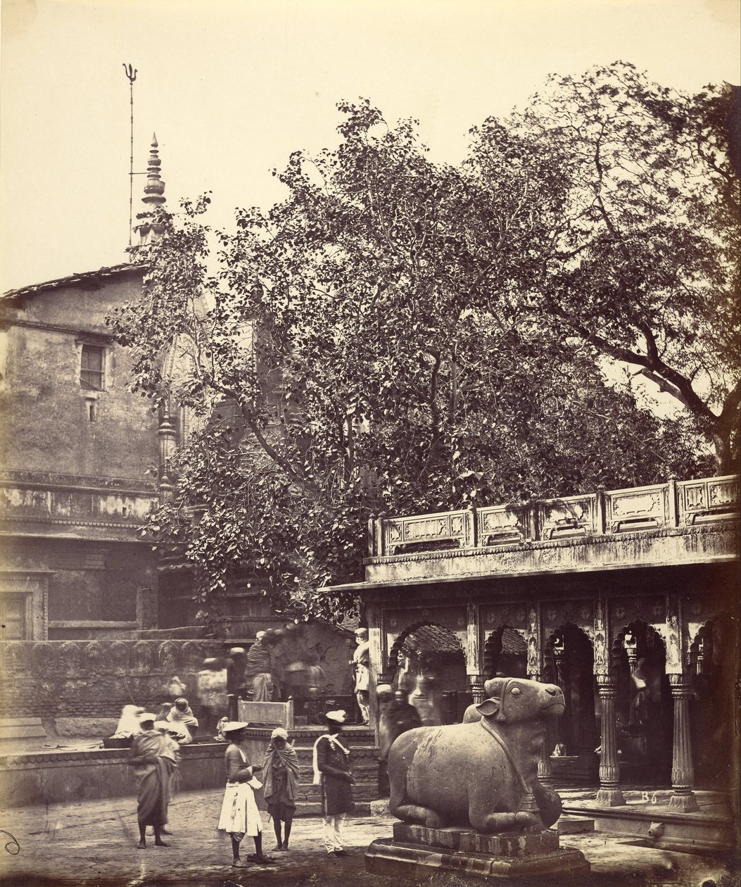 Sacred Well (Benares) af Felice Beato