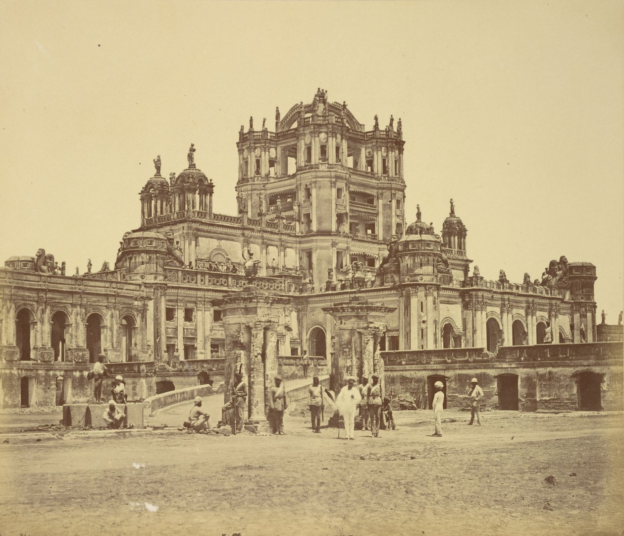 [The Martinière College] af Felice Beato