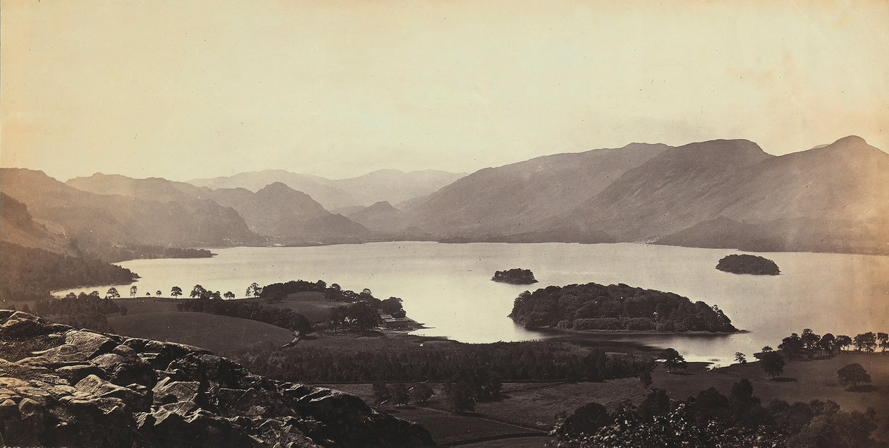 Søen nær Derwentwater i Storbritannien. af Francis Frith