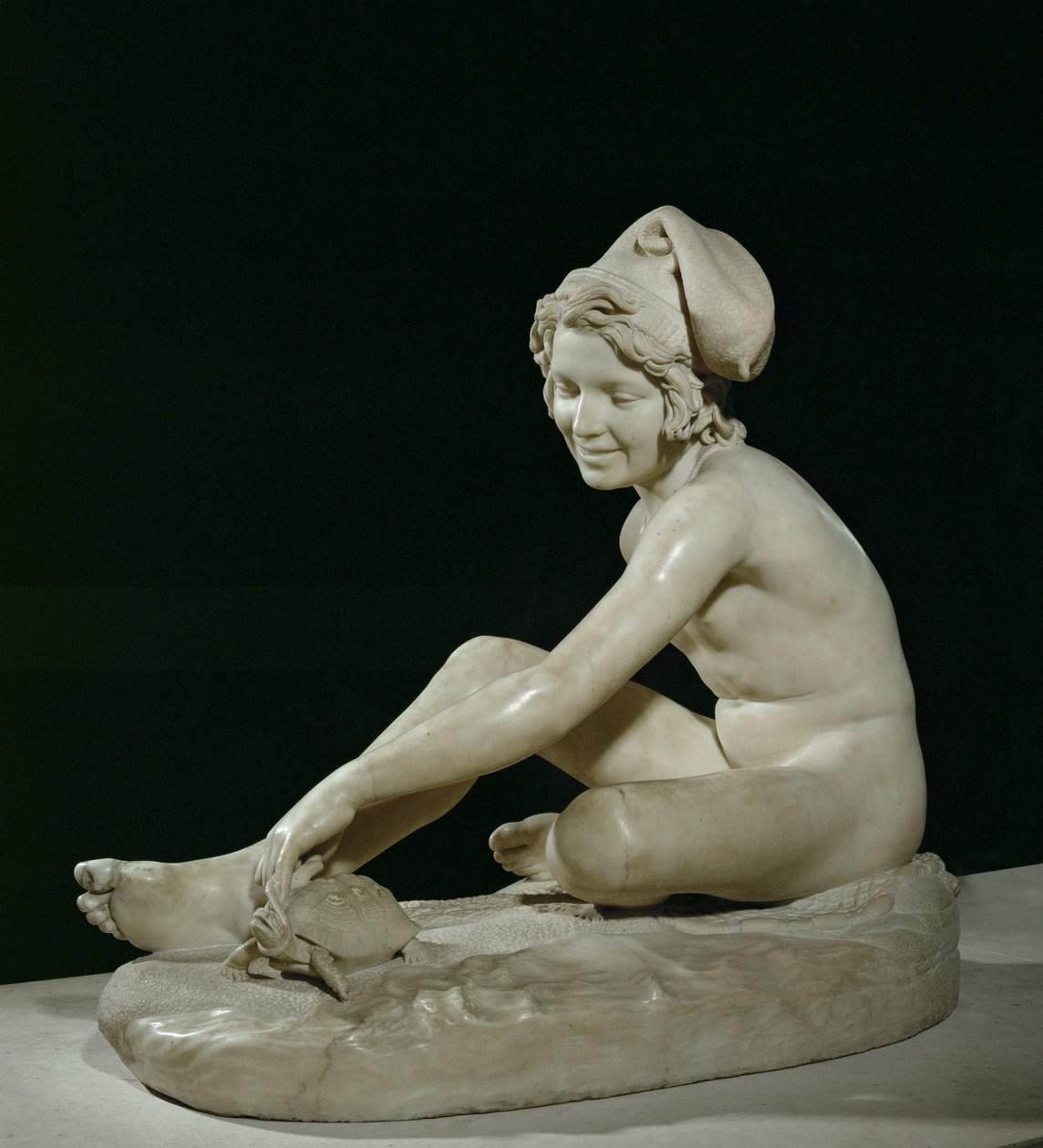 Napolitansk fiskerdreng leger med en skildpadde (skulptur) af Francois Rude