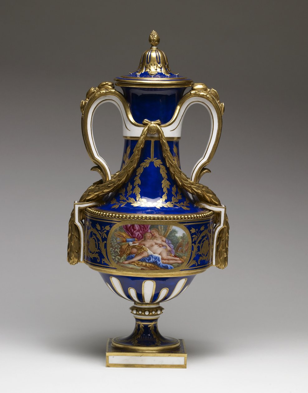 Vase (blødt porcelæn med maling og forgyldt) af François Boucher