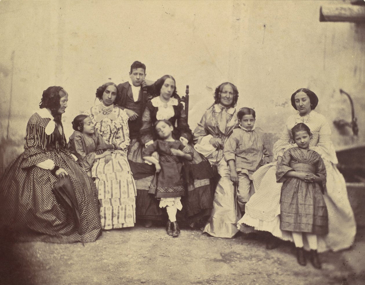 [Ti medlemmer af Antoine-familien], 1850