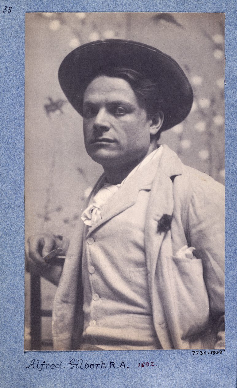 Alfred Gilbert, 1892 af Frederick Hollyer