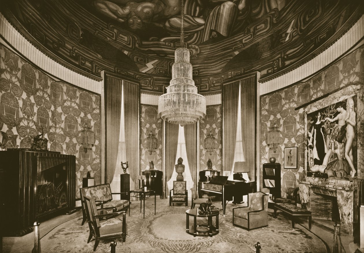 Grand Salon, designet af Jacques-Emile Ruhlmann, 1925 af French Photographer