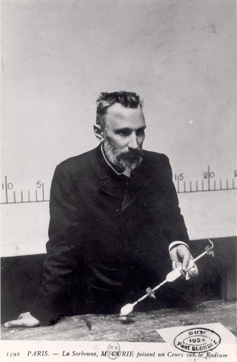Pierre Curie (1859-1906) underviste om radium på Sorbonne, 1906 af French Photographer