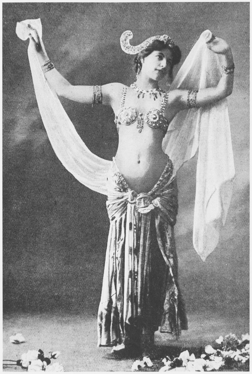 Mata Hari, ca. 1905 af French Photographer