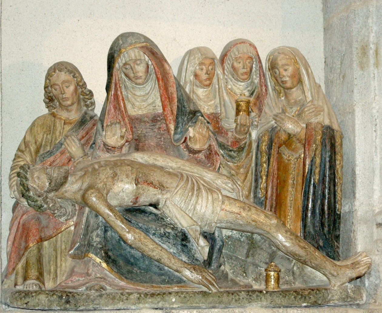 Pieta (malet sten) af French School