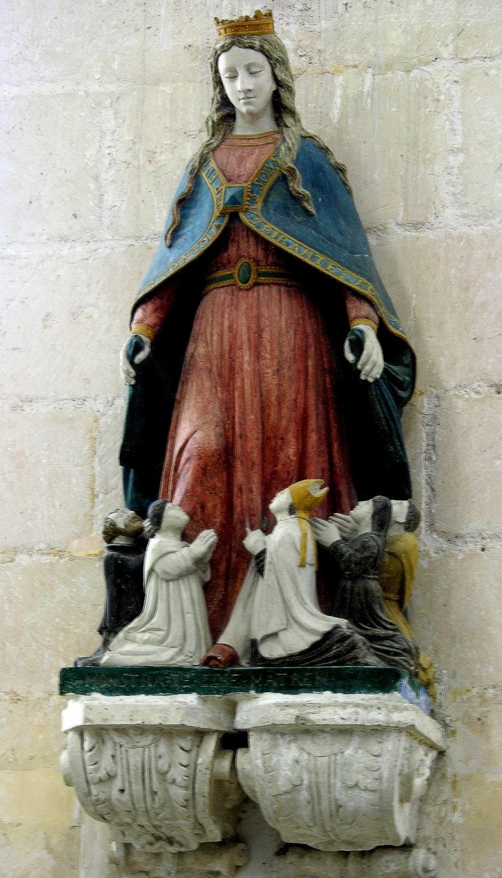 Virgin Protecting the Clergye (polykrom sten) af French School