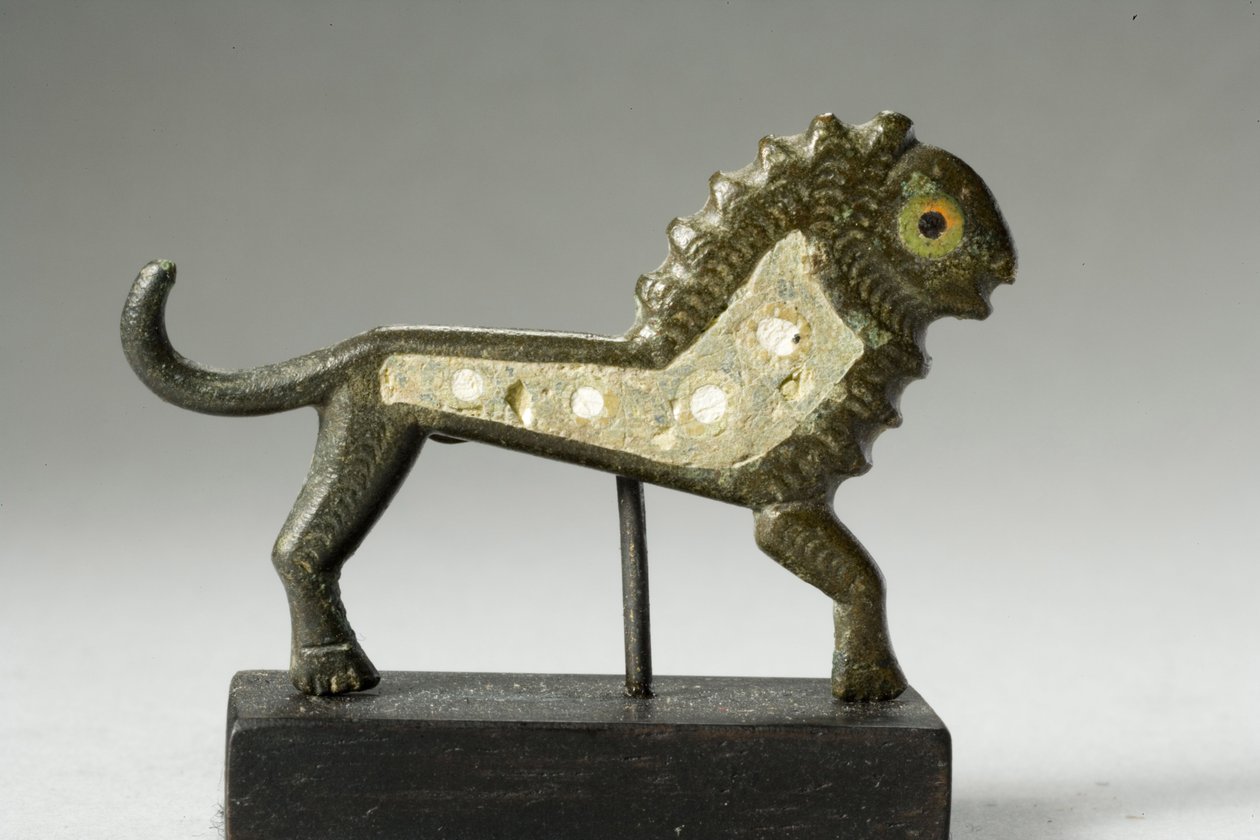 Fibula of a Lion, 2.-3. århundrede e.Kr. (bronze med emaljeindlæg) af Gallo Roman