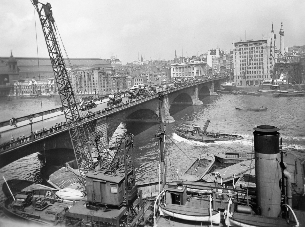 London Bridge, Southwark, London af George Davison Reid