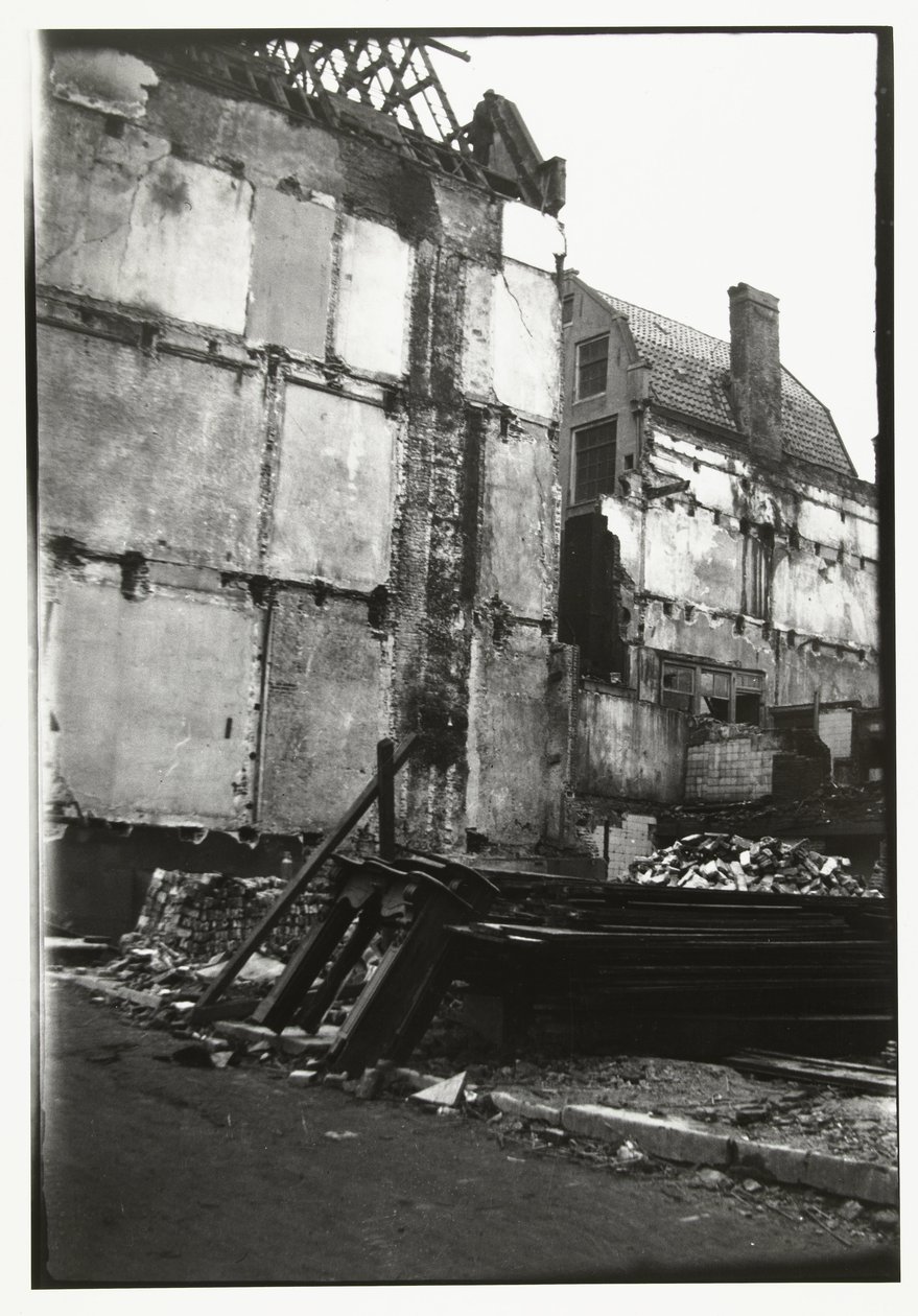 Nedrivning i en gade i Amsterdam af George Hendrik Breitner