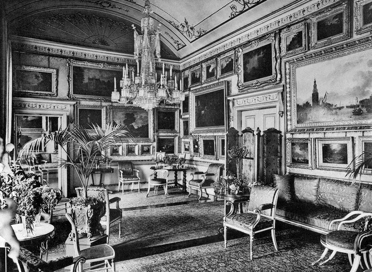 The Piccadilly Room, Apsley House, 1908. af HN King