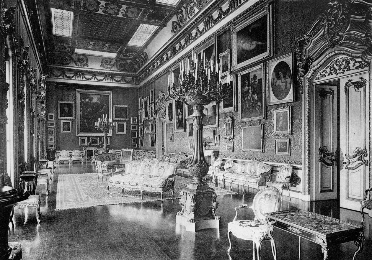 The Waterloo Chamber, Apsley House, 1908. af HN King