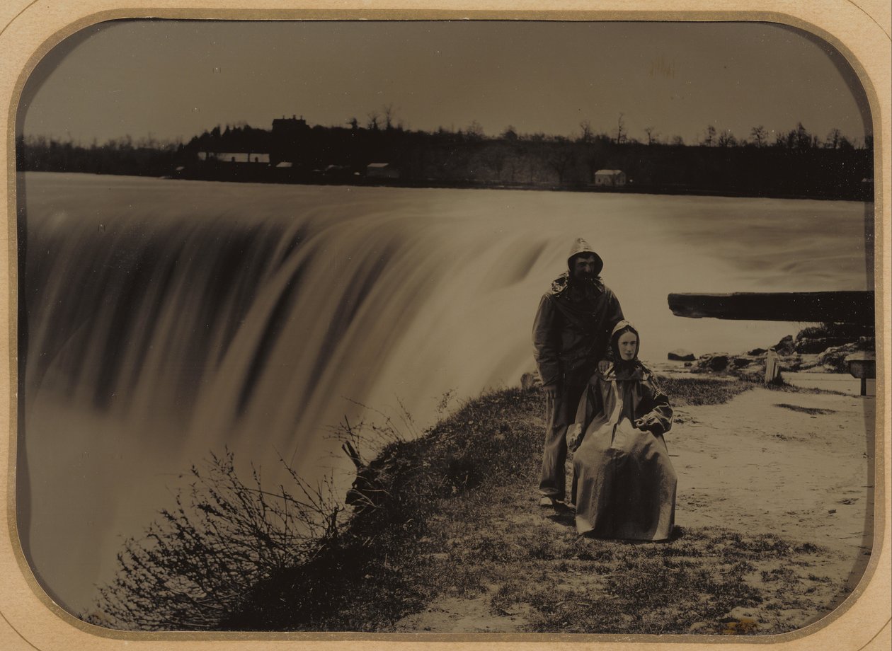 Par ved Niagara Falls i vandtætninger af Henry Hollister