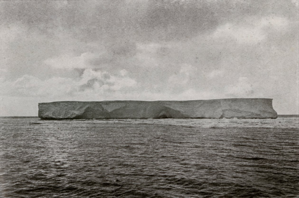 Den første isbjerg, c1910, 1913 af Herbert Ponting