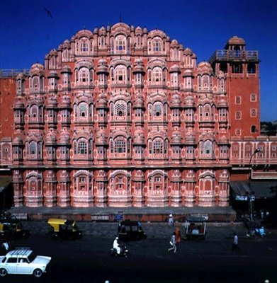 Hawa Mahal (Vindens Palads) bygget i 1799 (se også 208425 & 208426) af Indian School
