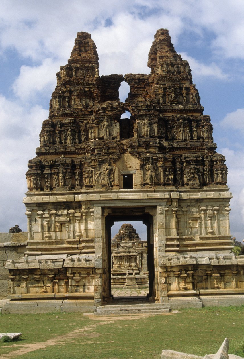 Eastern Gate Tower i Vittala-templet af Indian School