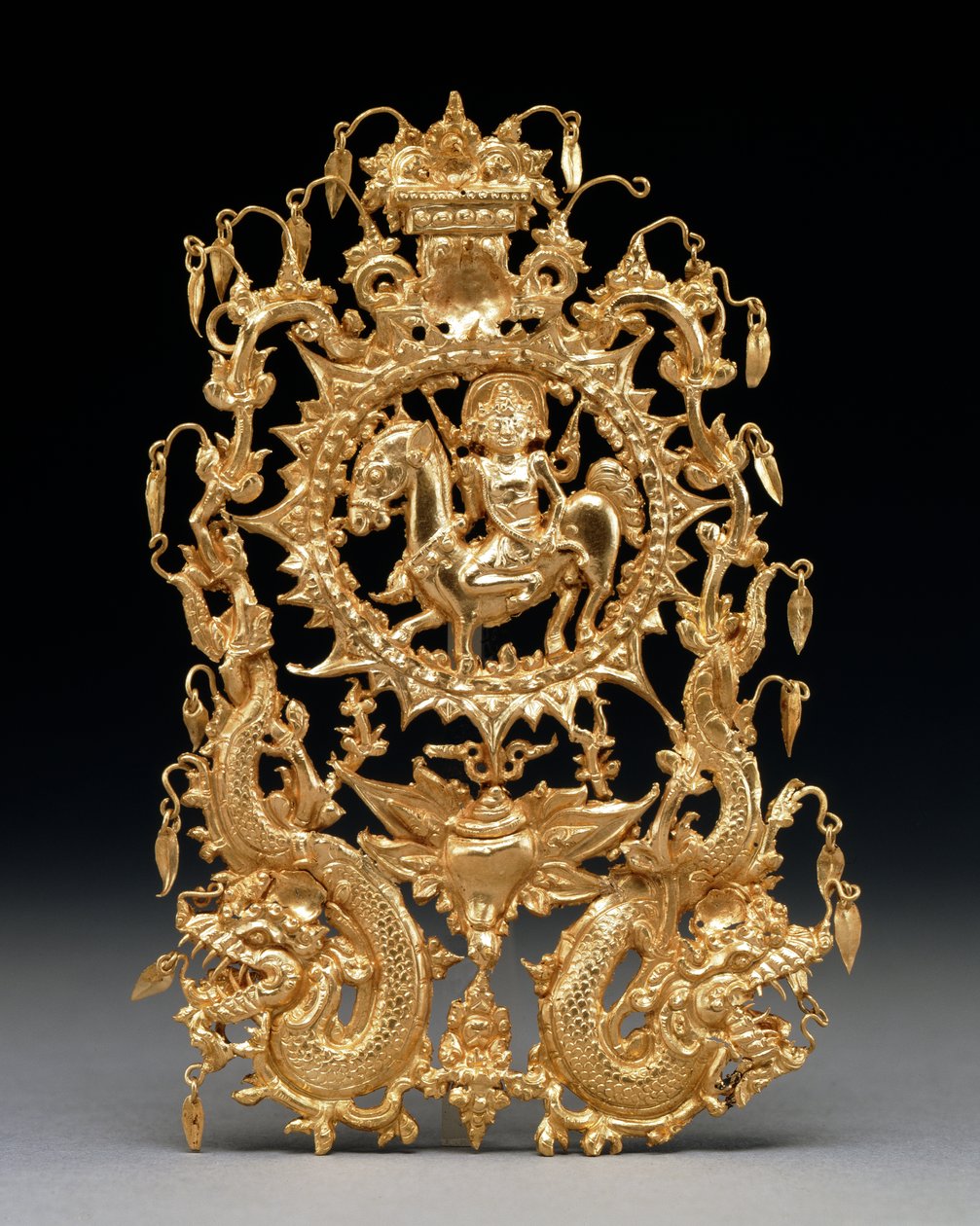 Vedhæng (guld) af Indonesian School