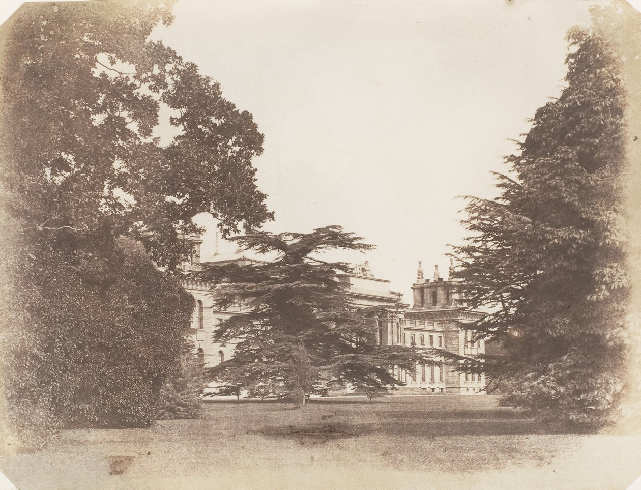 Blenheim, 1853-56. af James Knight
