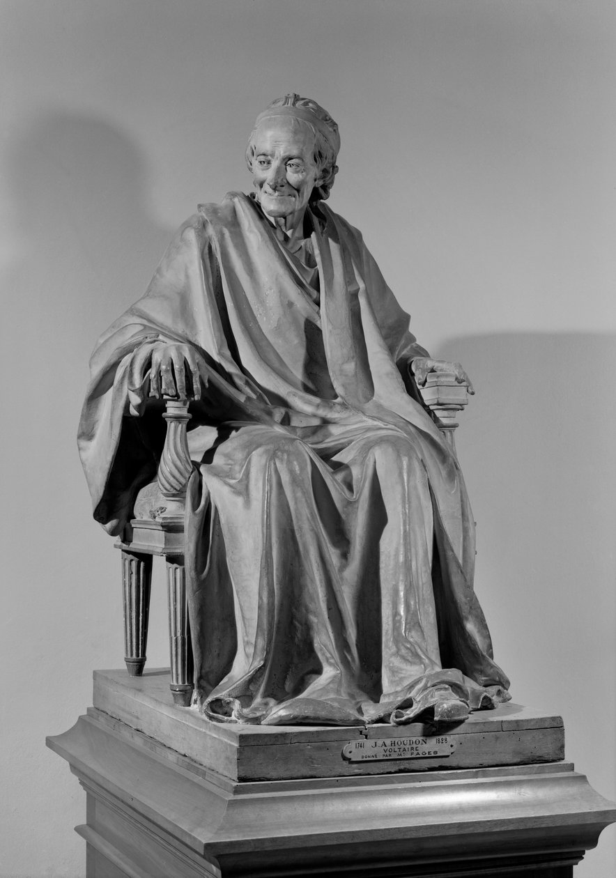 Siddende skulptur af Voltaire (1694-1778) af Jean Antoine Houdon