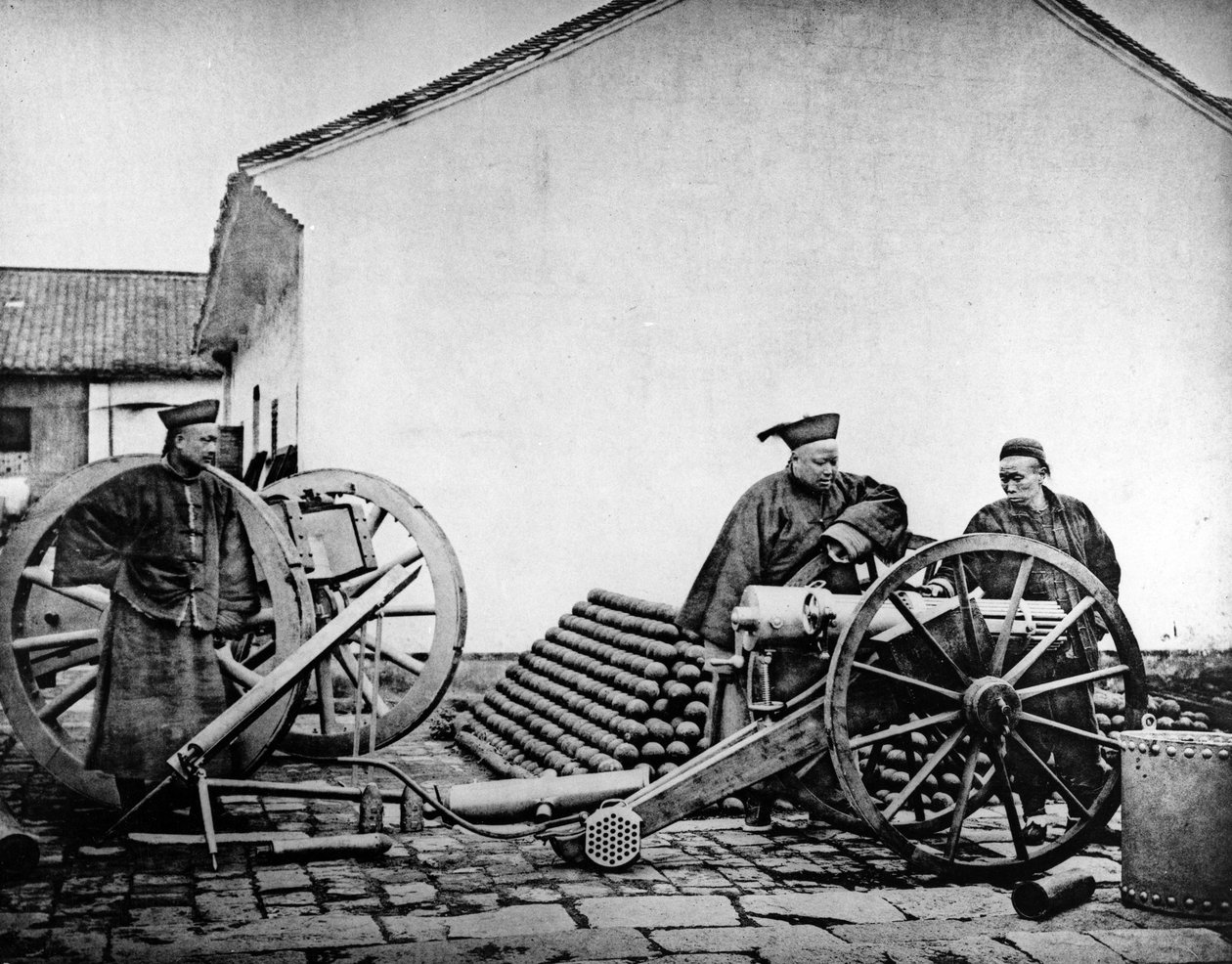 NaNjingarsenal, 1872 af John Thomson