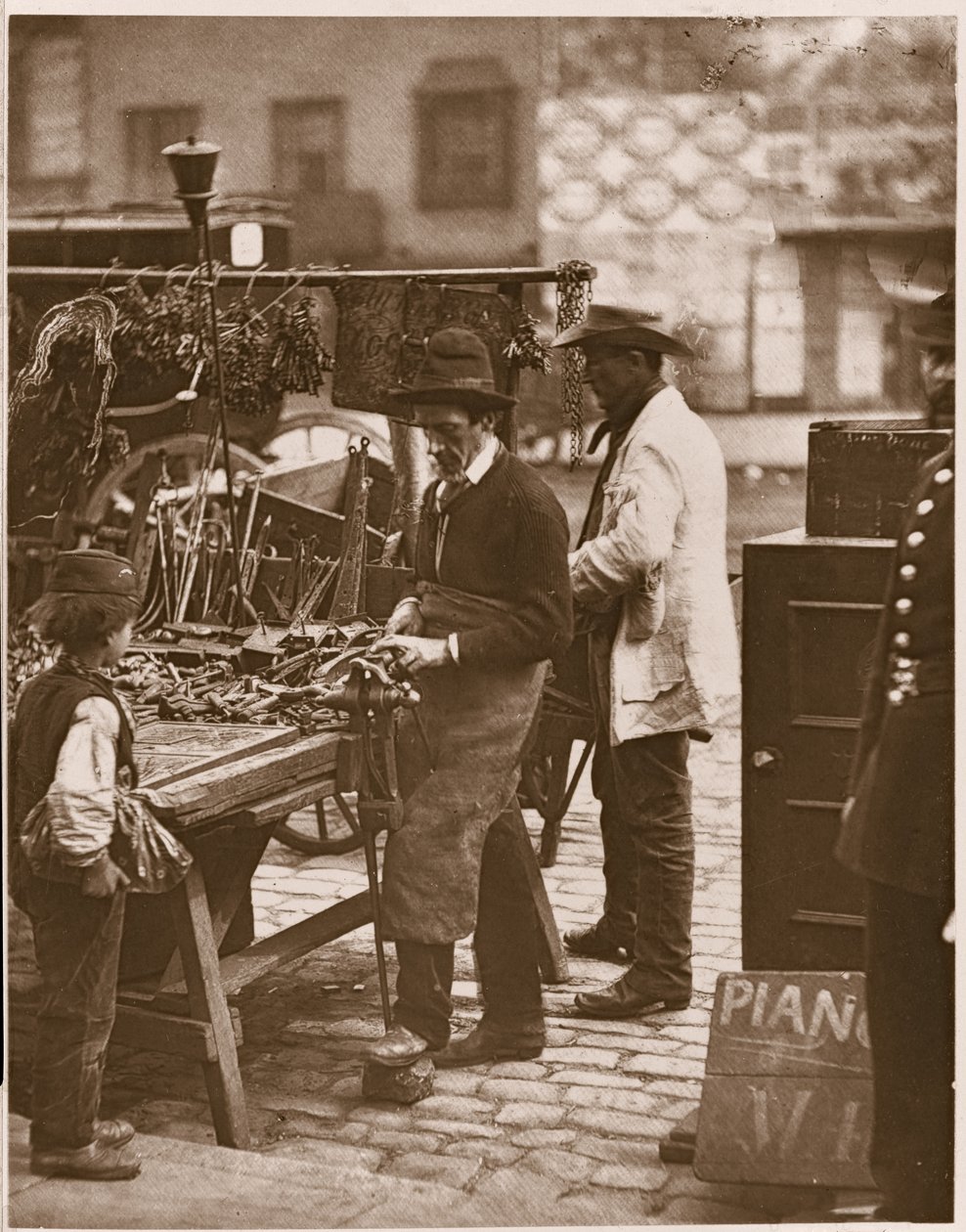 The Street Locksmith, fra 