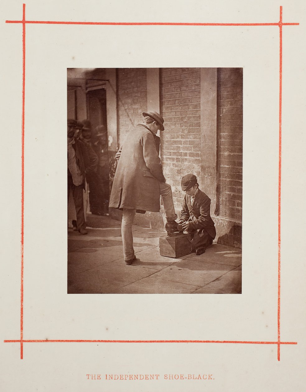 The Independent Shoe-Black, 1877. af John Thomson
