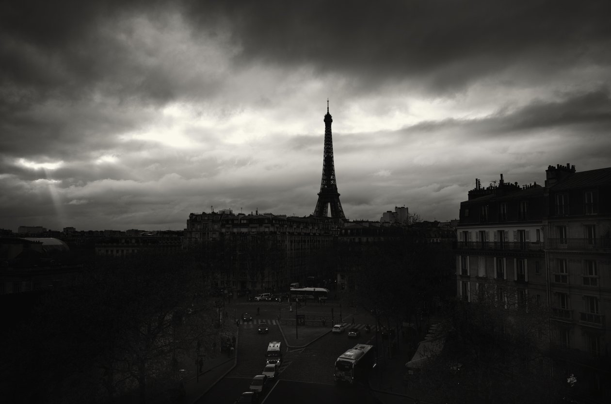 Paris i foråret, 2022 (foto) af Jon Nicholson