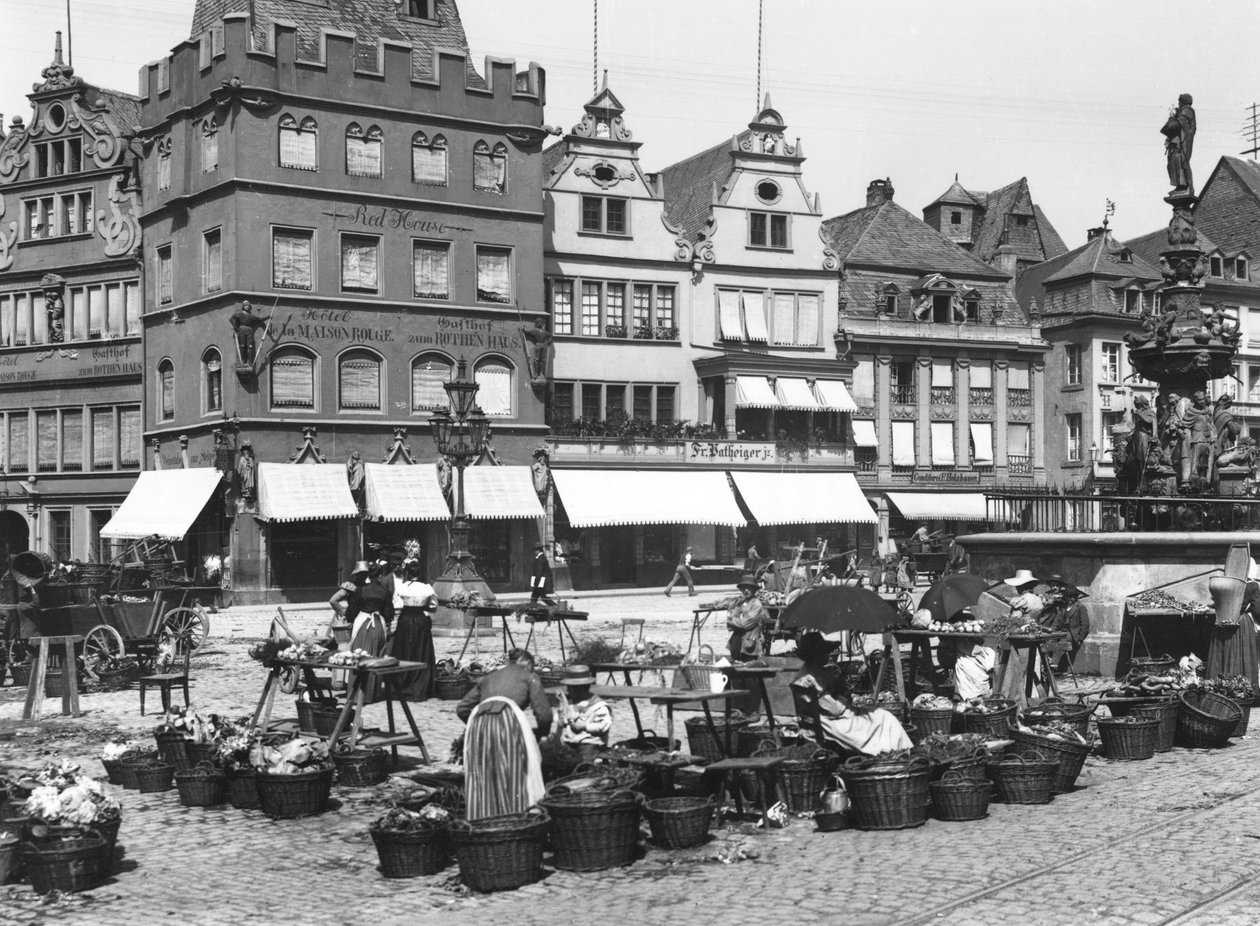 Markedspladsen i Trier, ca. 1910 af Jousset