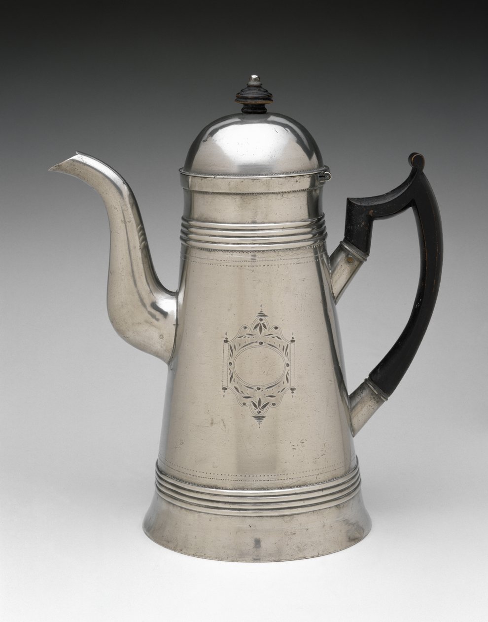 Kaffekande, ca. 1814-1825 (tin, træ) af Jr. Ebenezer Smith