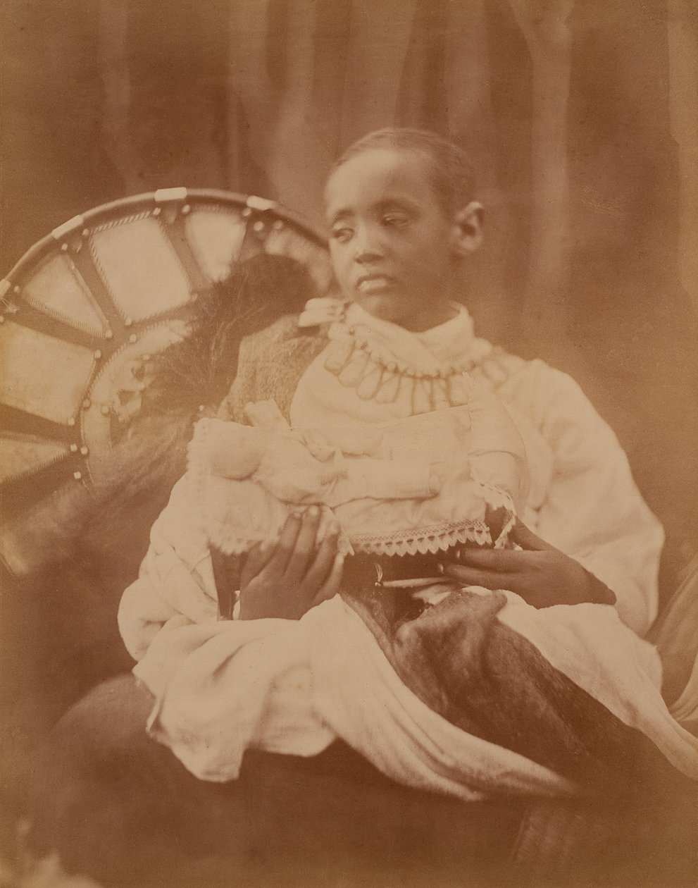 Prins Dejatch Alamayou af Abessinien, ca. 1868 af Julia Margaret Cameron