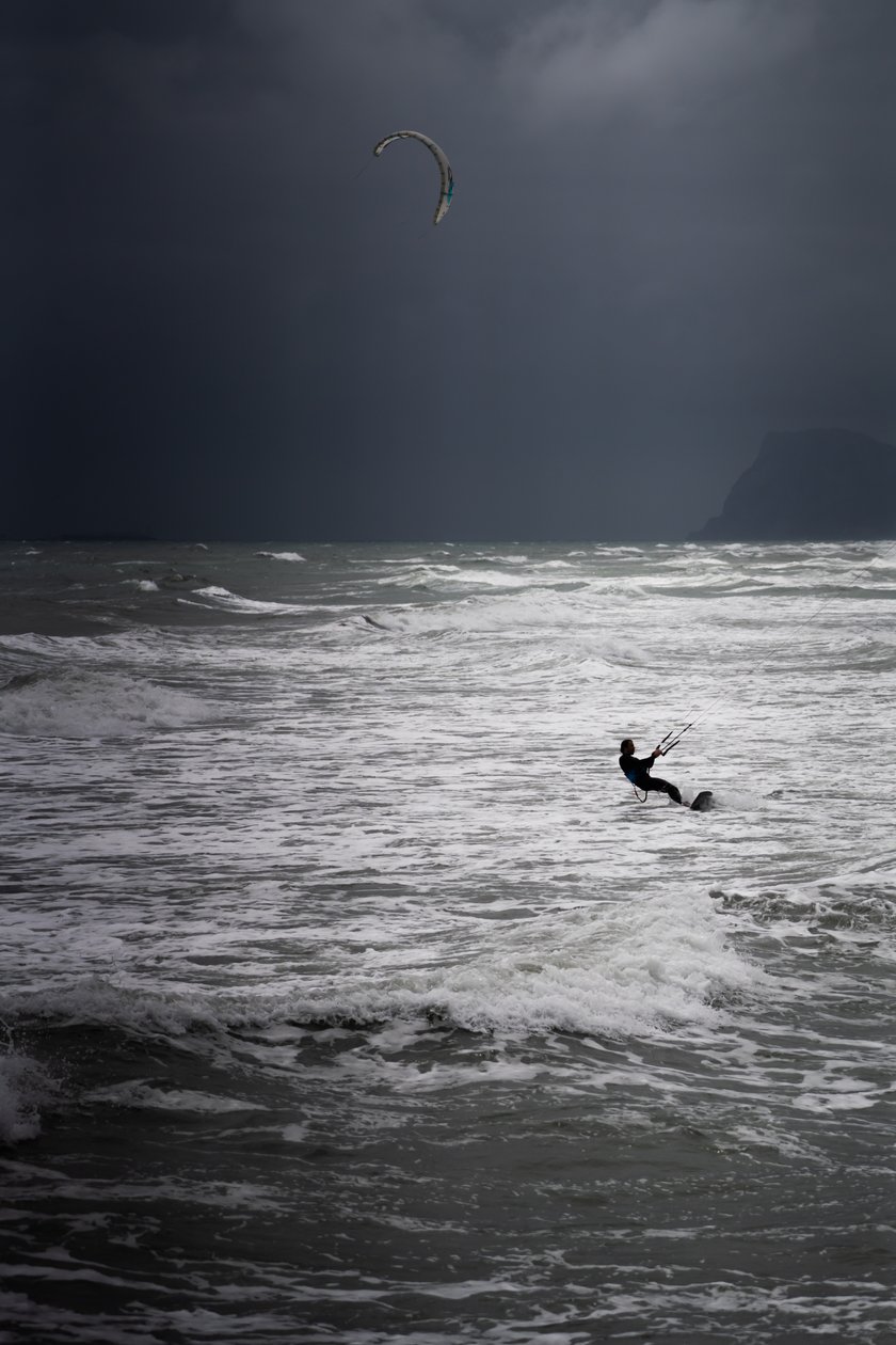 Silver Surfing, 2021 (foto) af Katha Wood