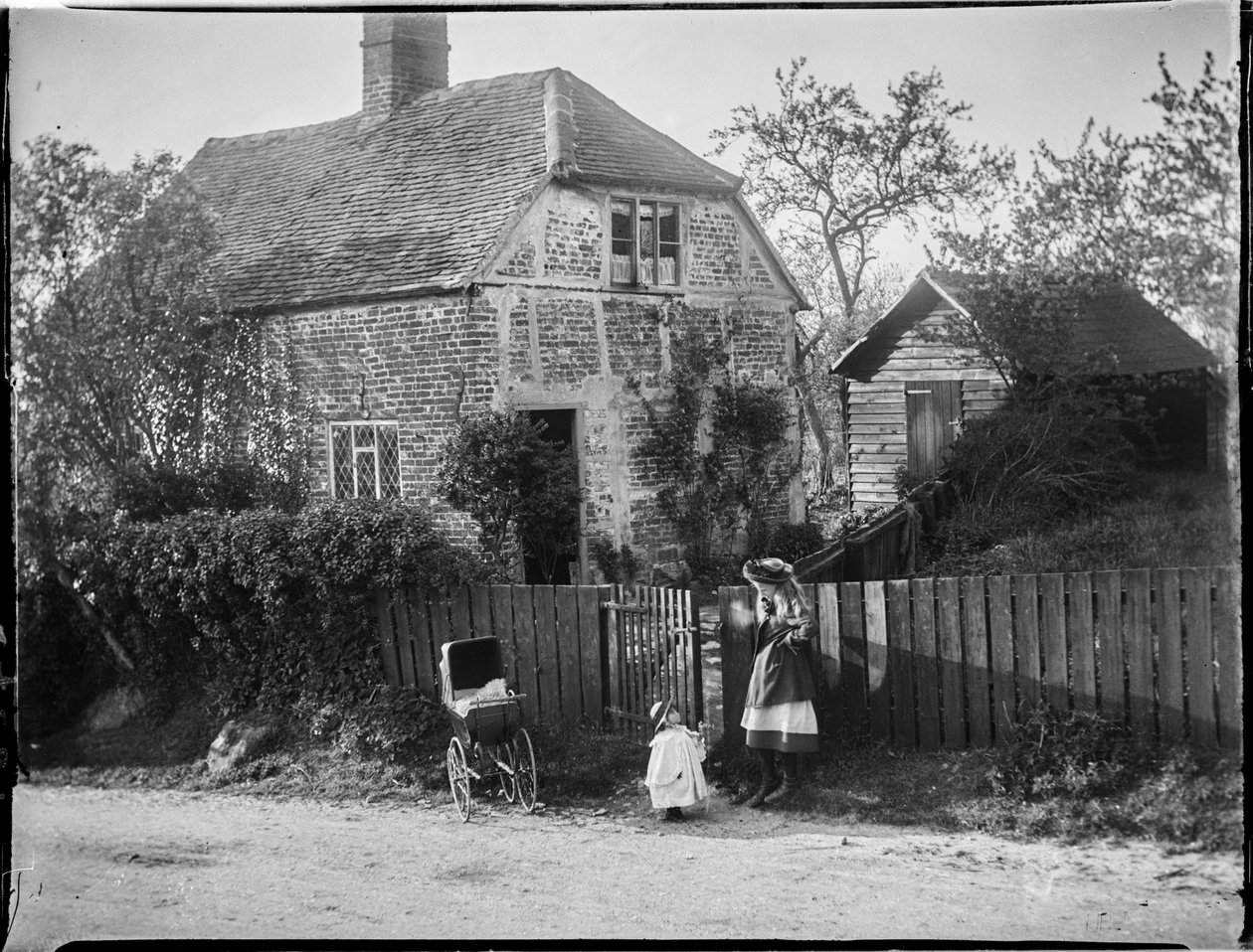 Great And Little Kimble, Wycombe, Buckinghamshire af Katherine Jean Macfee