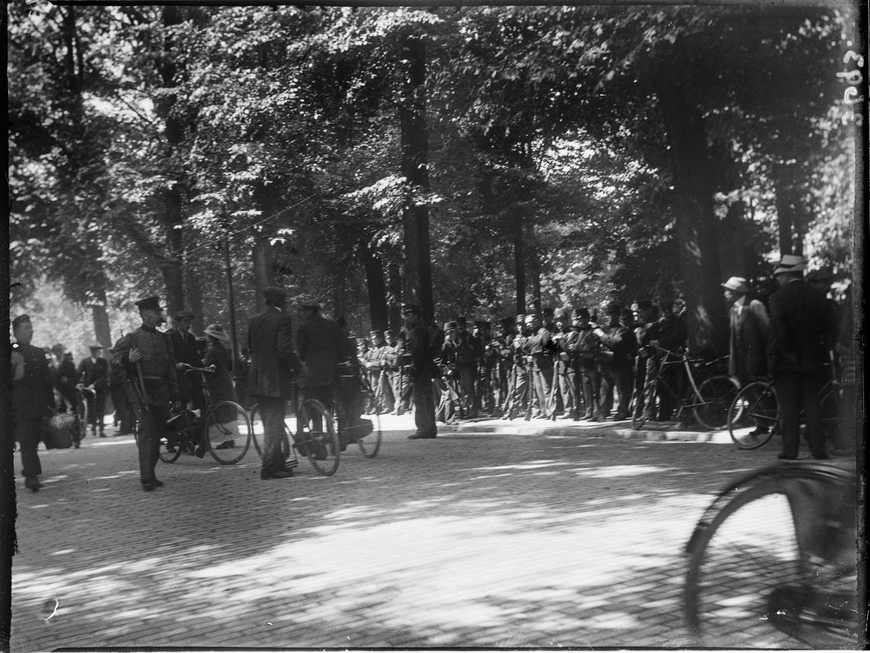 Haag, Holland, 01/08/1914 (s/hvid foto) af Katherine Jean Macfee