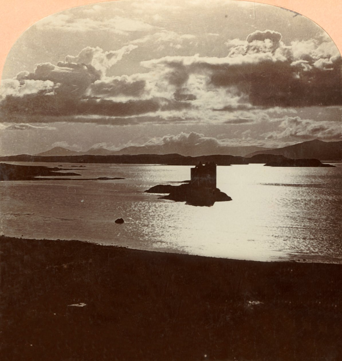 Loch Lomond af Moonlight, Skotland, c1900. af Keystone View Company