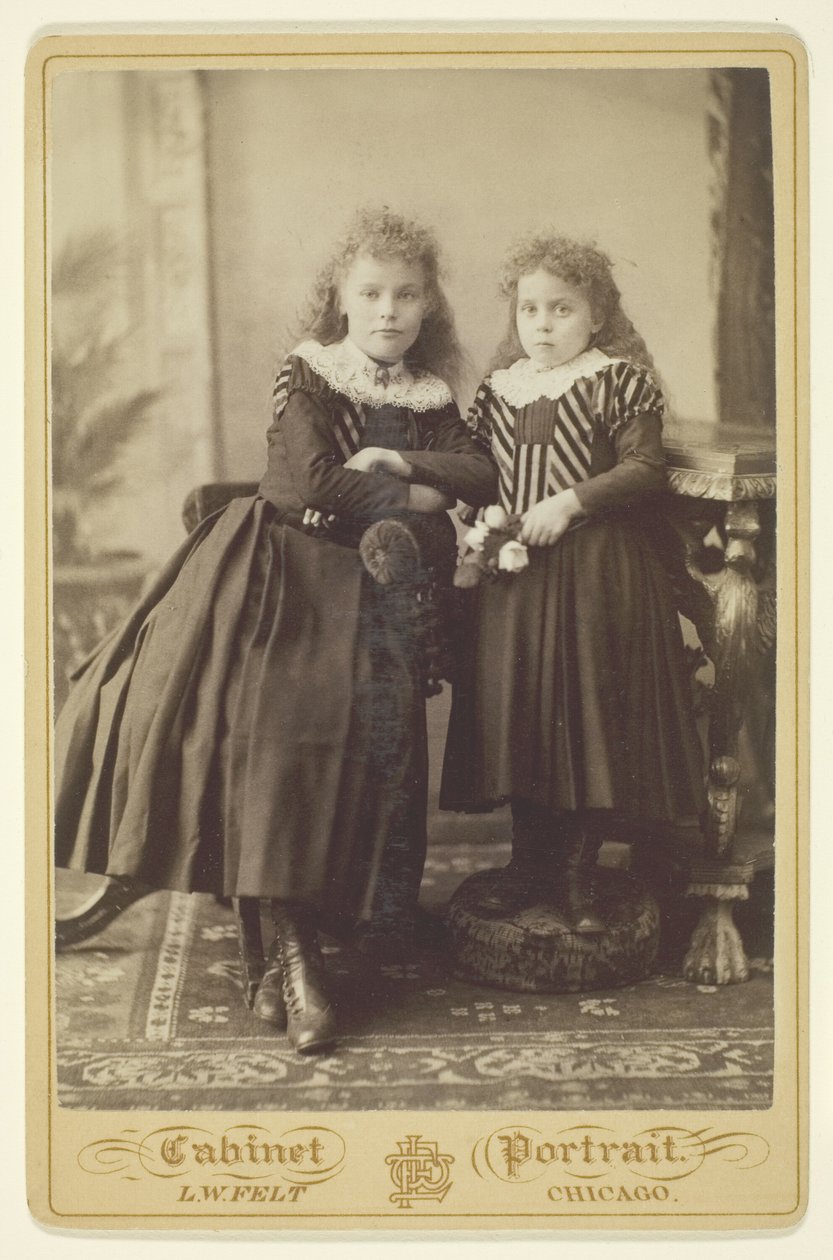 Uden titel (To søstre) af L. W. Felt