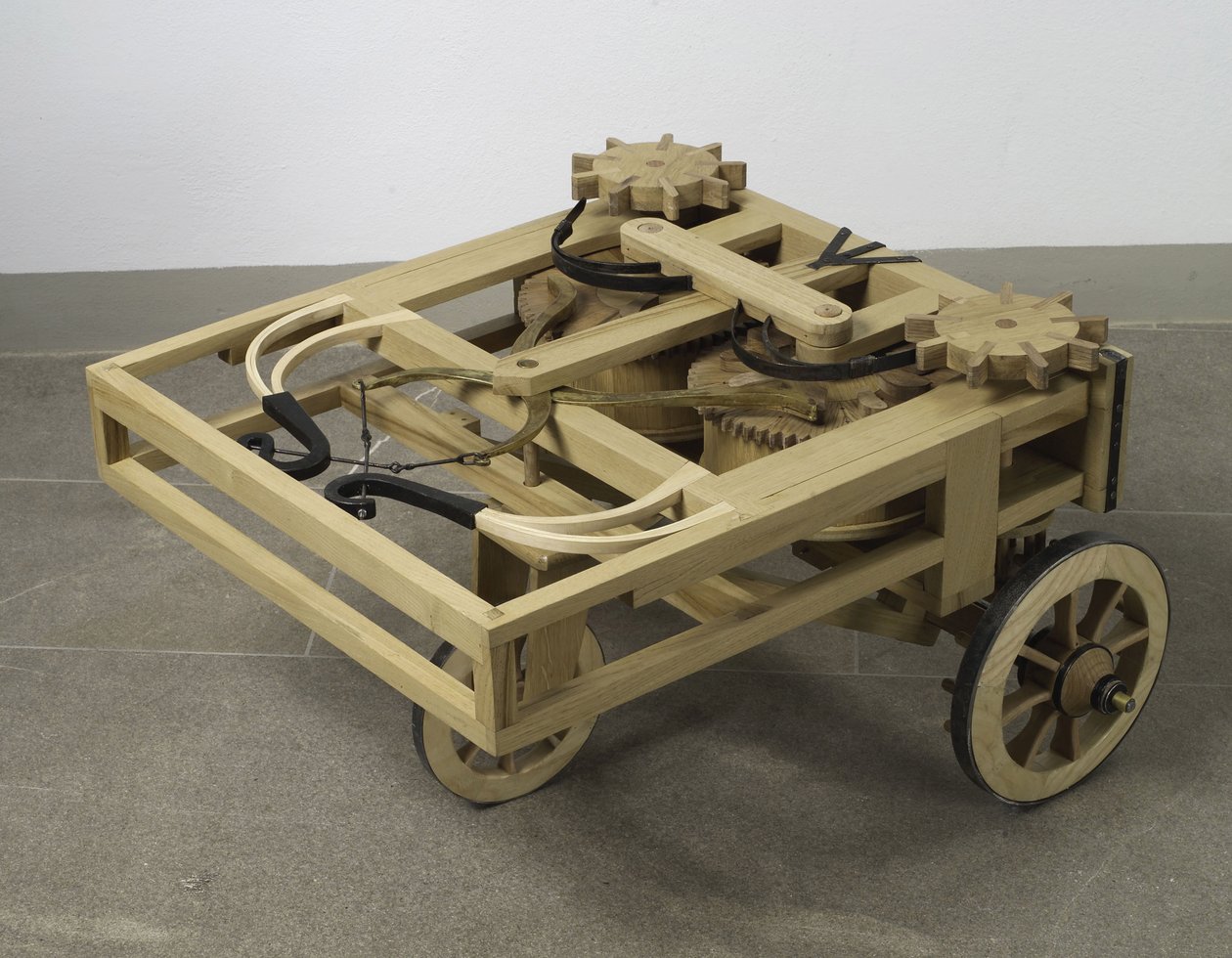Rekonstruktion af da Vincis design til en bil (træ) af Leonardo da Vinci