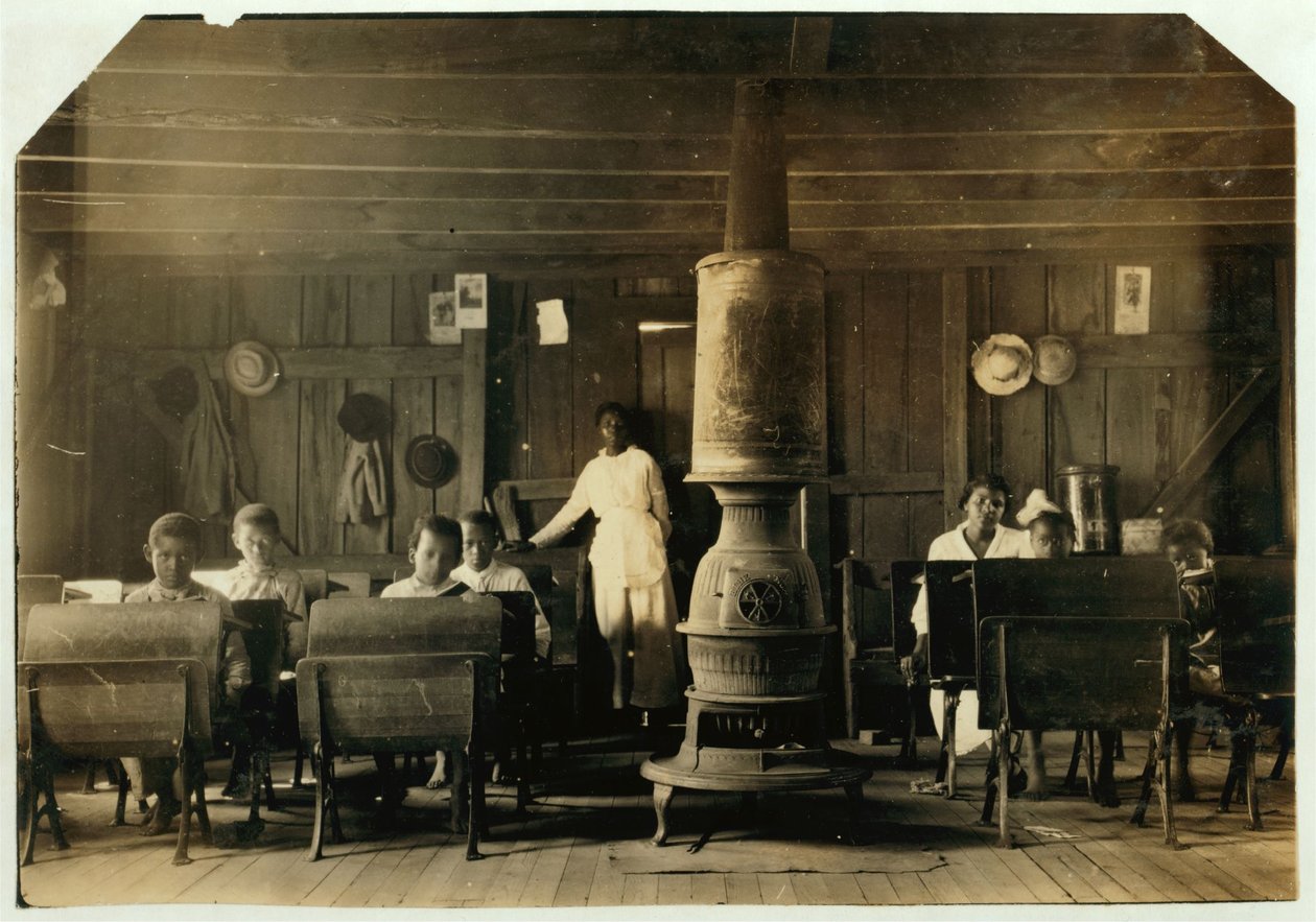 Skole med adskillelse i Anthoston, Kentucky, 1916 af Lewis Wickes Hine