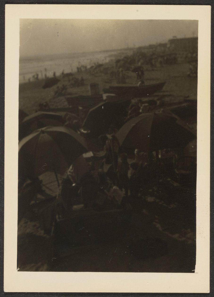 [Strandscene] af Louis Fleckenstein