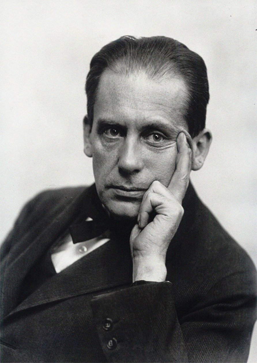 Walter Gropius, ca 1919. af Louis Held
