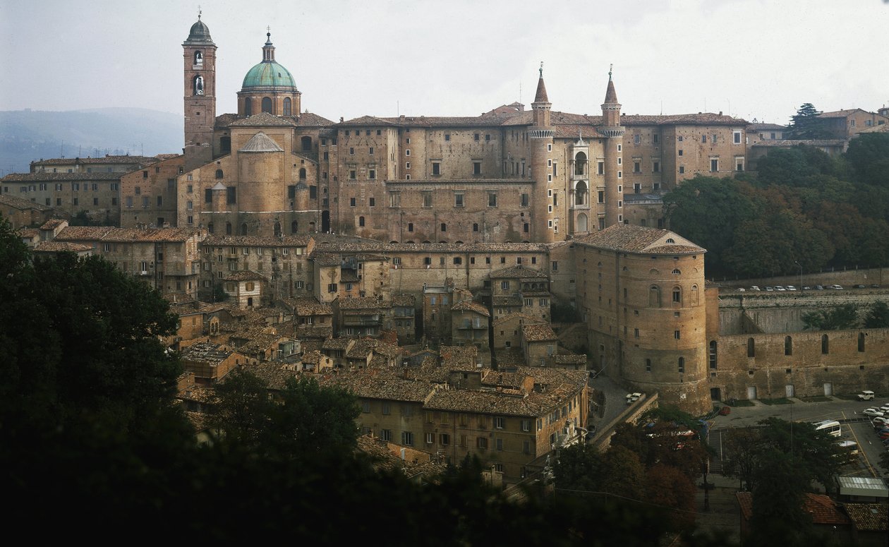 Udsigt over hertugpaladset Urbino af Luciano Laurana