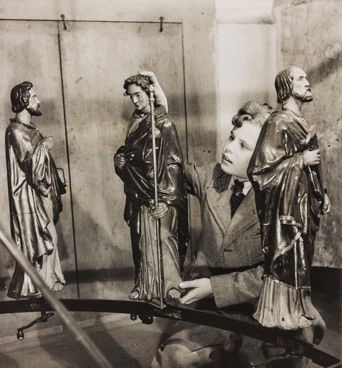 Roterende statuer af et ur af Luigi Leoni
