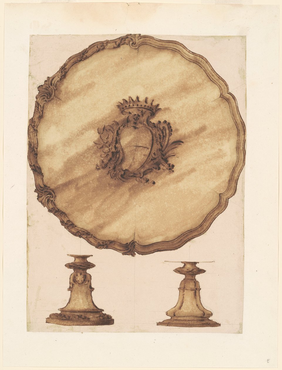 En salver og en gennembrudt base af Luigi Valadier