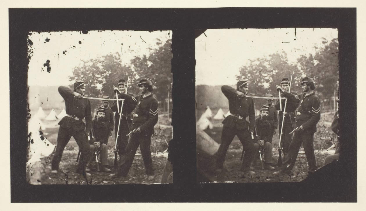 Uden titel [Amerikanske soldater poserer med våben], 1850-1900. af Mathew Brady
